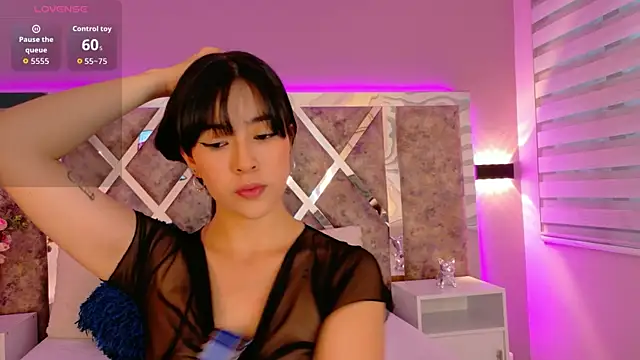 Snapshot of Susa1userma_ chatting on 10/29/25, 07:24 Susa1userma online show from 10/29/25, 07:24