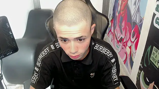 Snapshot of bby_santi chatting on 01/24/25, 01:36 bby santi online show from 01/24/25, 01:36