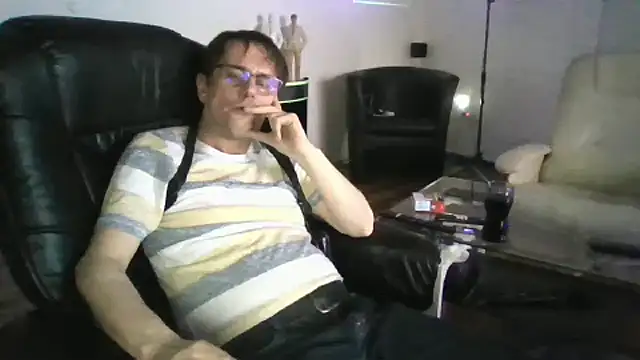 Snapshot of Minm666 chatting on 02/01/25, 10:34 Minm666 online show from 02/01/25, 10:34