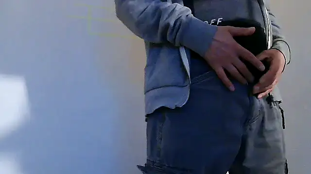 Snapshot of Minm666 chatting on 10/03/25, 04:41 Minm666 online show from 10/03/25, 04:41