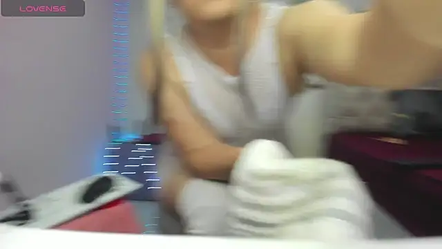 tania lucia1 online show from 09/12/25, 09:58