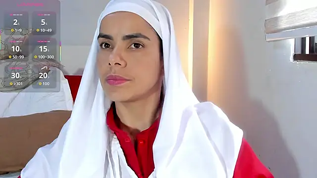 ClaraMariaMon online show from 10/27/25, 05:47