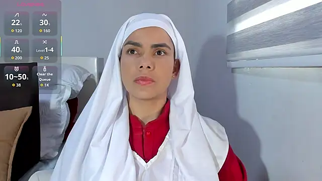 ClaraMariaMon online show from 10/20/25, 05:35