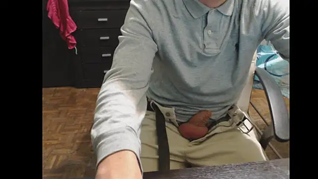 Snapshot of sexualtensionrelation chatting on 10/12/25, 02:35 sexualtensionrelation online show from 10/12/25, 02:35