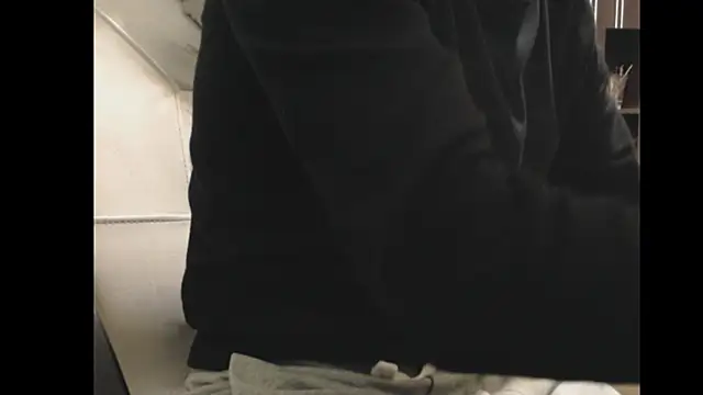 Snapshot of sexualtensionrelation chatting on 10/03/25, 12:25 sexualtensionrelation online show from 10/03/25, 12:25