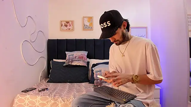 Brutal Sex Fucking online show from 11/17/25, 09:30