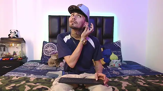 Brutal Sex Fucking online show from 02/04/26, 08:26