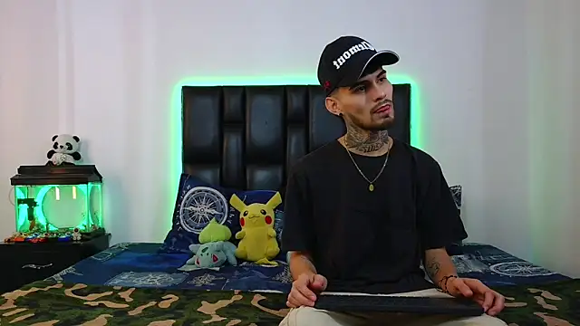 Brutal Sex Fucking online show from 03/18/26, 08:53