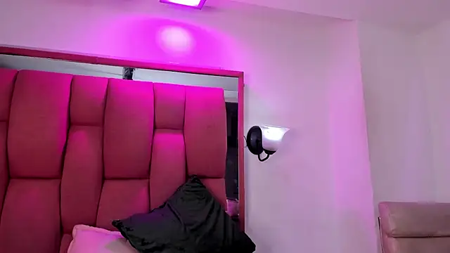 Snapshot of jennifer_ts chatting on 01/28/25, 11:50 jennifer ts online show from 01/28/25, 11:50