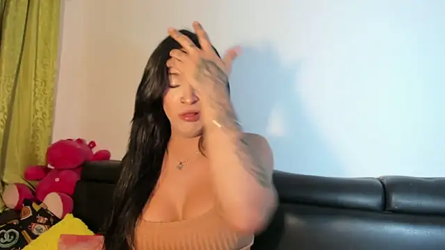 jennifer ts online show from 03/28/26, 02:23