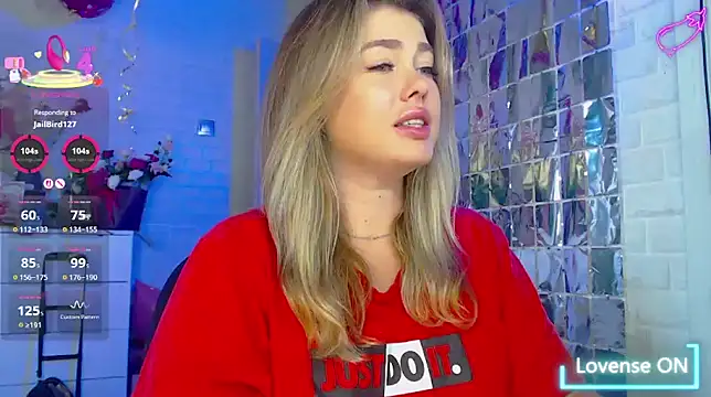 SuchCute online show from 09/19/25, 02:37