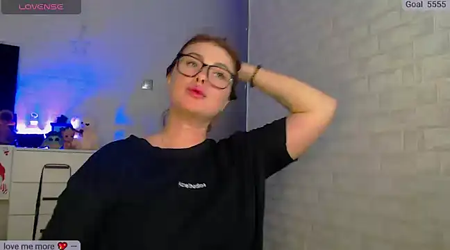 SuchCute online show from 03/22/25, 01:08