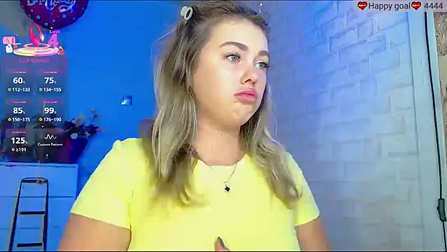 SuchCute online show from 09/24/25, 02:18