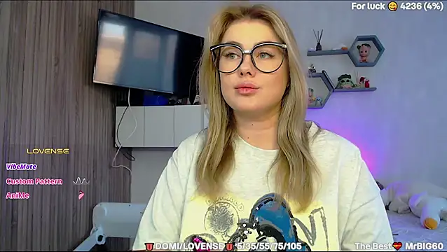 SuchCute online show from 03/04/26, 02:30