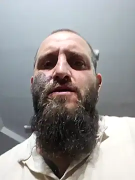 Snapshot of TattooedDick92 chatting on 03/01/25, 01:32 TattooedDick92 online show from 03/01/25, 01:32