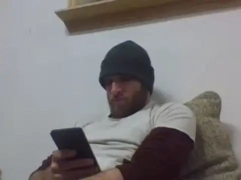 Snapshot of kingslife131313 chatting on 02/12/25, 06:29 kingslife131313 online show from 02/12/25, 06:29