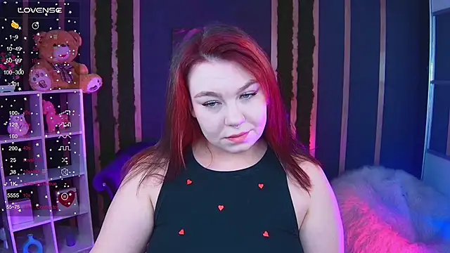 Snapshot of Lilumytrend chatting on 12/02/25, 12:07 Lilumytrend online show from 12/02/25, 12:07