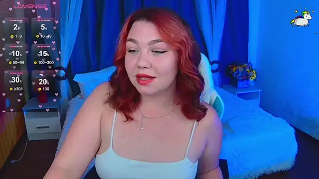 Snapshot of Lilumytrend chatting on 09/23/25, 06:09 Lilumytrend online show from 09/23/25, 06:09