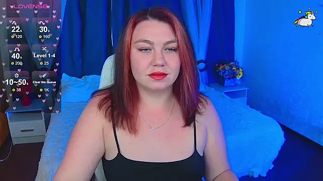 Snapshot of Lilumytrend chatting on 09/25/25, 12:11 Lilumytrend online show from 09/25/25, 12:11