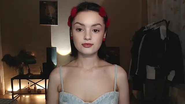 Snapshot of CuteRuby99 chatting on 02/05/26, 12:01 CuteRuby99 online show from 02/05/26, 12:01