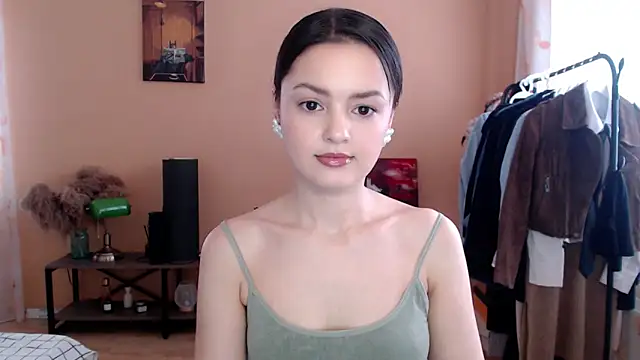 Snapshot of CuteRuby99 chatting on 02/23/26, 04:36 CuteRuby99 online show from 02/23/26, 04:36