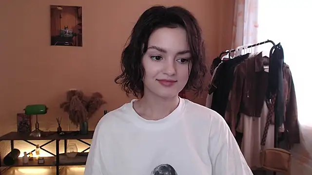 Snapshot of CuteRuby99 chatting on 10/12/25, 10:49 CuteRuby99 online show from 10/12/25, 10:49