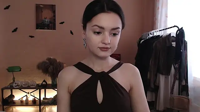 CuteRuby99 online show from 11/08/25, 07:34