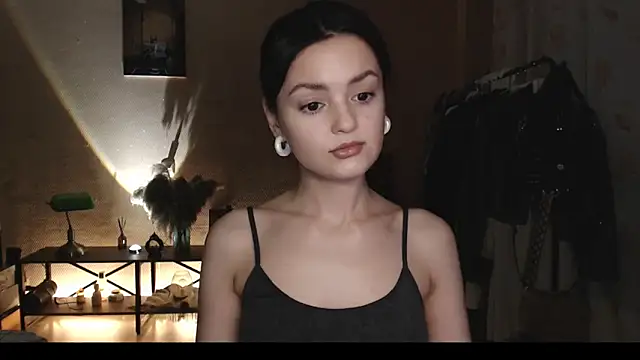 CuteRuby99 online show from 12/04/25, 11:31