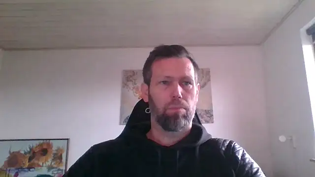 Snapshot of Gotta1 chatting on 02/25/26, 02:06 Gotta1 online show from 02/25/26, 02:06