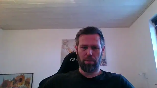 Snapshot of Gotta1 chatting on 01/12/26, 02:13 Gotta1 online show from 01/12/26, 02:13