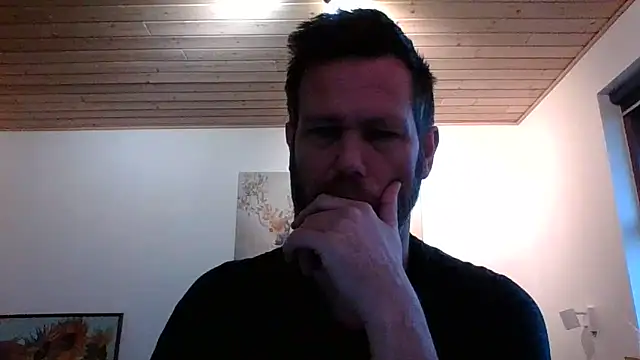Snapshot of Gotta1 chatting on 12/29/24, 08:22 Gotta1 online show from 12/29/24, 08:22