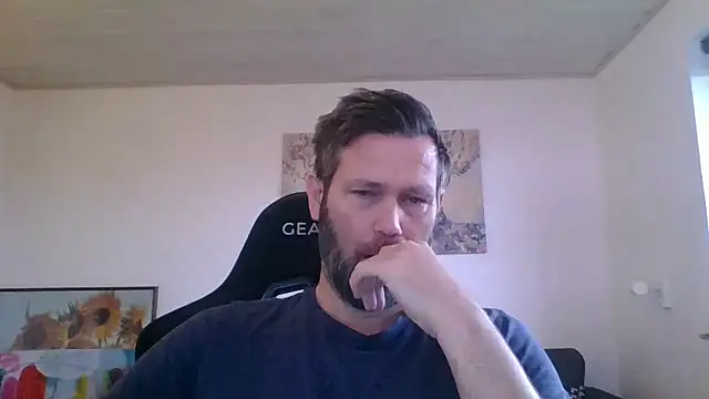 Snapshot of Gotta1 chatting on 01/17/26, 12:20 Gotta1 online show from 01/17/26, 12:20