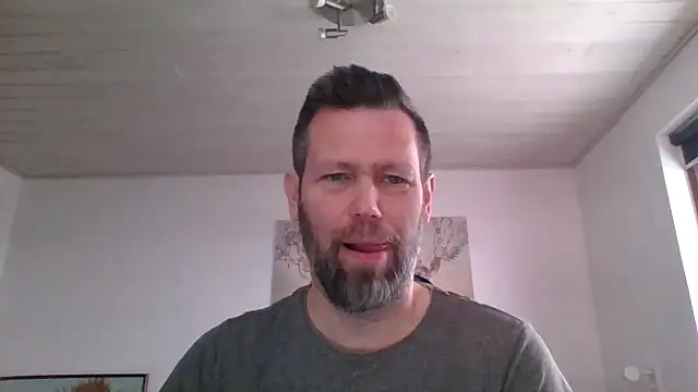 Snapshot of Gotta1 chatting on 02/08/26, 08:23 Gotta1 online show from 02/08/26, 08:23