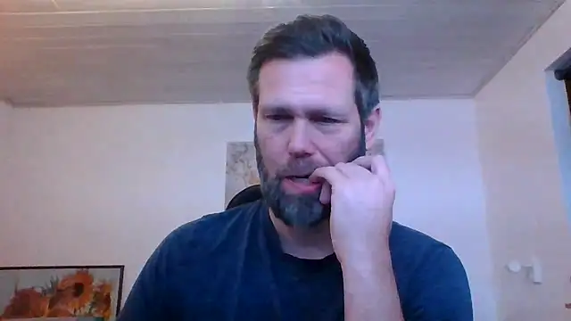 Snapshot of Gotta1 chatting on 01/17/26, 12:15 Gotta1 online show from 01/17/26, 12:15