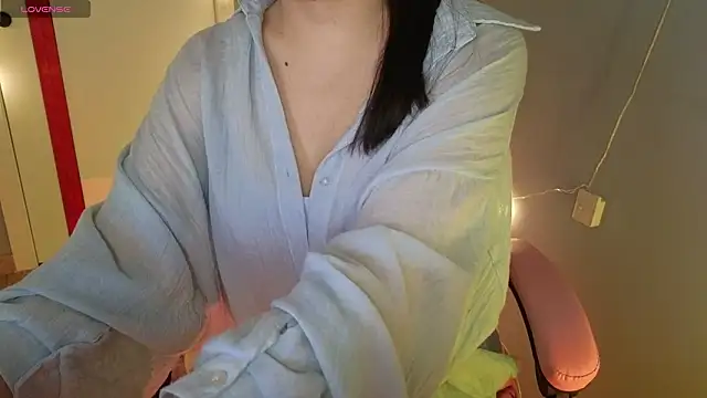 Snapshot of malady_ chatting on 01/14/26, 03:59 malady online show from 01/14/26, 03:59