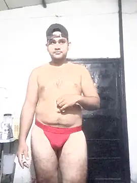 Snapshot of travieso2893 chatting on 06/27/26, 03:34 travieso2893 online show from 06/27/26, 03:34