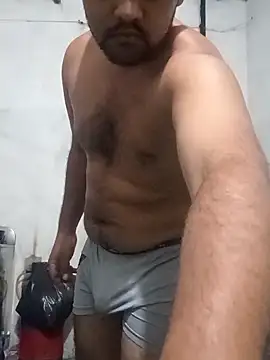 travieso2893 online show from 02/12/26, 03:17