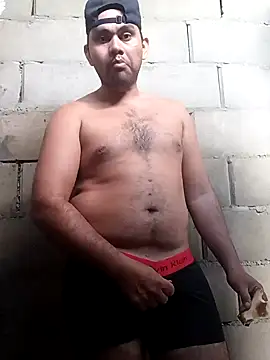 travieso2893 online show from 11/26/25, 01:11