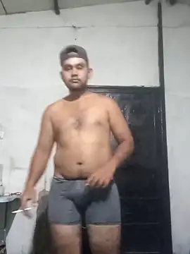 travieso2893 online show from 04/04/26, 05:36