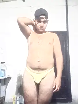 Snapshot of travieso2893 chatting on 06/24/26, 03:05 travieso2893 online show from 06/24/26, 03:05