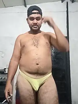 travieso2893 online show from 02/05/26, 03:24