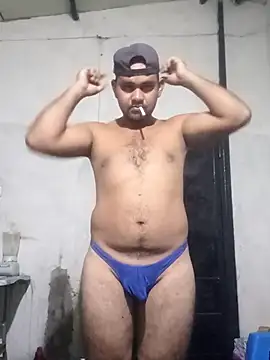 Snapshot of travieso2893 chatting on 06/06/26, 03:34 travieso2893 online show from 06/06/26, 03:34