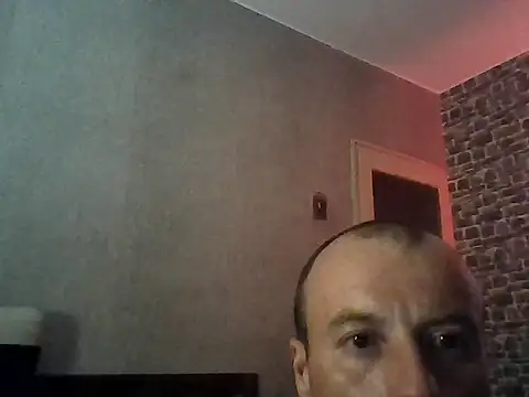 Nikolaiyy online show from 05/01/26, 01:43