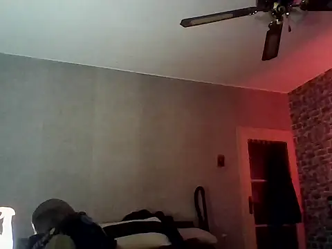 Nikolaiyy online show from 05/15/26, 02:09