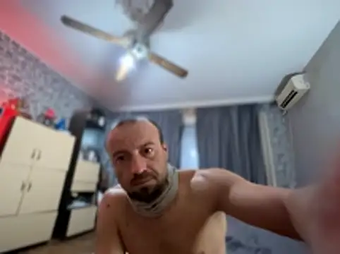 Nikolaiyy online show from 03/18/26, 11:05