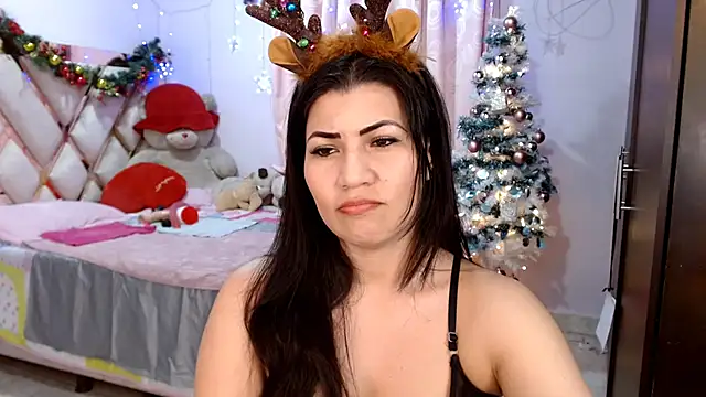 nahomi star model online show from 12/20/24, 03:03