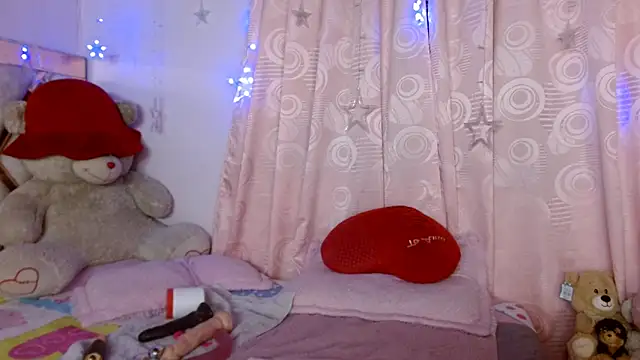 nahomi star model online show from 01/11/25, 03:23