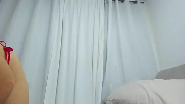 laly mariana online show from 01/15/26, 04:05