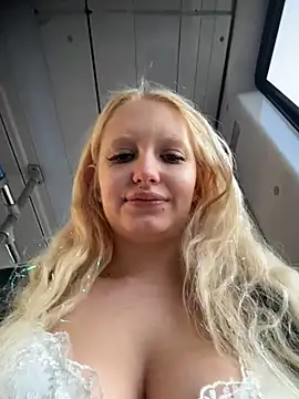 Milkyy wway online show from 03/11/26, 05:56