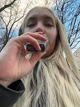 Milkyy wway online show from 11/14/25, 07:12